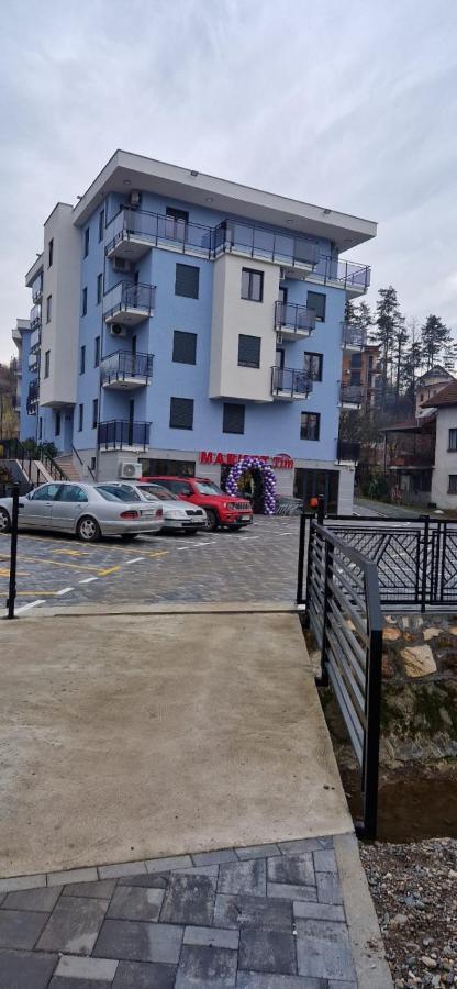 Mb Lux Lägenhet Vrnjačka Banja Exteriör bild